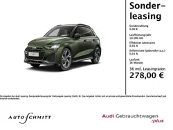 Distriktgrün metallic Gebraucht 2024 Audi A3 Sportback S-Line Limousine | 35.980 € (Etwas zu teuer)