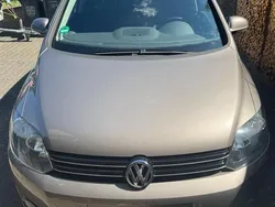 Braun Gebraucht 2010 VW Golf Plus Cross Team Van / Kleinbus | 6.800 € (Fairer Preis)