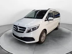 Weiß Gebraucht 2022 Mercedes V220 Edition Van / Kleinbus | 48.999 € (Fairer Preis)