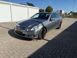 Palladiumsilber metalliclack Gebraucht 2010 Mercedes E300 Limousine | 8.999 € (Guter Preis)