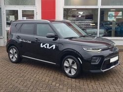 Schwarz Gebraucht 2024 Kia Soul EV Inspiration SUV | 28.490 € (Guter Preis)