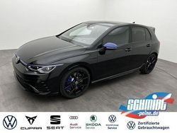 Deep black perleffekt, pearl effect Gebraucht 2024 VW Golf VIII R Limousine | 45.800 € (Fairer Preis)