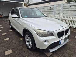 Weiß Gebraucht 2011 BMW X1 Sport Line SUV | 10.990 € (Fairer Preis)