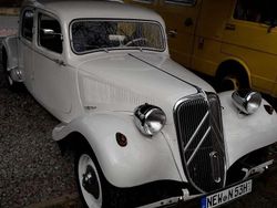 Weiß Gebraucht 1953 Citroën Traction Avant Kombi | 12.790 €