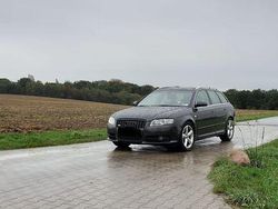 Grau Gebraucht 2007 Audi A4 Sport Kombi | 4.000 € (Guter Preis)