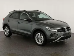 Rauchgrau metallic Neu 2025 VW T-Roc Life SUV | 31.045 € (Superpreis)