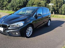 Schwarz Gebraucht 2017 BMW 220 Kombi | 15.800 € (Teuer)
