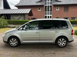 Silber Gebraucht 2004 VW Touran Highline Van / Kleinbus | 3.300 € (Etwas zu teuer)