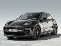 Schwarz Neu 2025 Porsche Macan Turbo SUV | 141.784 € (Fairer Preis)