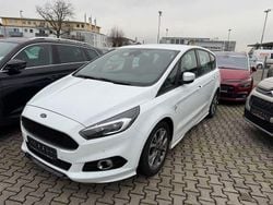 Weiß Gebraucht 2018 Ford S-MAX ST-Line Van / Kleinbus | 15.800 € (Guter Preis)