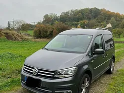 Grau Gebraucht 2016 VW Caddy Comfortline Van / Kleinbus | 19.500 € (Guter Preis)