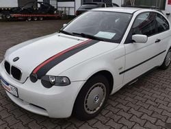 Weiß Gebraucht 2003 BMW 316 Compact Kleinwagen | 1.690 € (Fairer Preis)