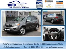 Silber Gebraucht 2010 Kia Sorento Spirit SUV | 11.999 € (Etwas zu teuer)