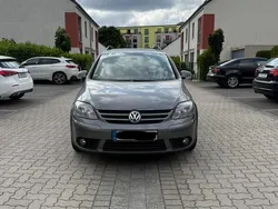 Grau Gebraucht 2008 VW Golf V Kleinwagen | 6.000 € (Teuer)