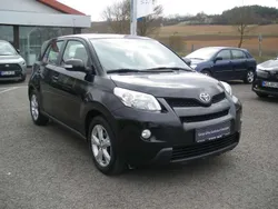 Schwarz Gebraucht 2011 Toyota Urban Cruiser SUV | 8.290 € (Teuer)