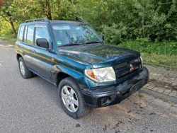 Grün Gebraucht 2001 Mitsubishi Pajero SUV | 1.700 € (Fairer Preis)