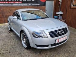 Grau Gebraucht 1999 Audi TT Sport Coupé | 3.980 € (Fairer Preis)