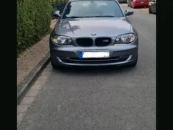 Grau Gebraucht 2011 BMW 116 M Sport Kleinwagen | 7.500 €