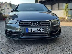 Grau Gebraucht 2015 Audi S3 Kleinwagen | 22.900 € (Fairer Preis)