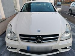 Weiß Gebraucht 2008 Mercedes CLS63 AMG AMG Coupé | 19.999 € (Fairer Preis)