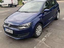 Blau Gebraucht 2011 VW Polo Comfortline Kleinwagen | 5.000 € (Etwas zu teuer)