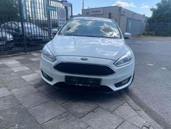 Weiß Gebraucht 2018 Ford Focus Trend Kombi | 5.690 € (Teuer)