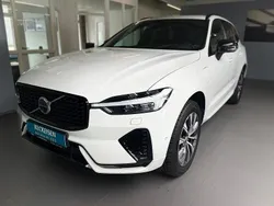 Weiß Gebraucht 2021 Volvo XC60 R-Design SUV | 34.490 € (Fairer Preis)