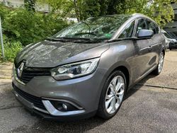 Grau Gebraucht 2017 Renault Scénic IV Experience Van / Kleinbus | 7.700 € (Teuer)