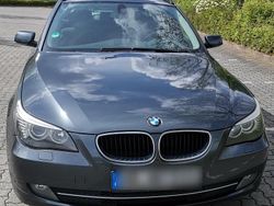Grau Gebraucht 2009 BMW 560L Limousine | 3.900 €