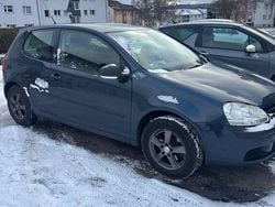 Blau Gebraucht 2007 VW Golf Limousine | 2.500 € (Guter Preis)