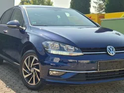 Blau Gebraucht 2018 VW Golf VII Join Limousine | 13.800 € (Guter Preis)