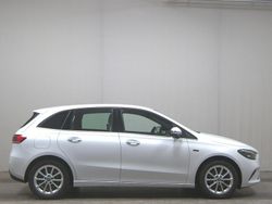 Weiss Gebraucht 2021 Mercedes B250e Style Van / Kleinbus | 17.980 € (Superpreis)