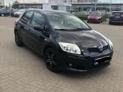 Schwarz Gebraucht 2008 Toyota Auris Kleinwagen | 4.999 €