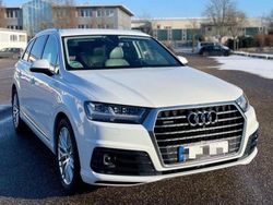 Weiß Gebraucht 2016 Audi Q7 S-Line SUV | 30.490 € (Fairer Preis)