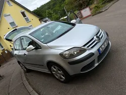 Gebraucht 2005 VW Golf Plus Comfortline Van / Kleinbus | 2.000 € (Guter Preis)