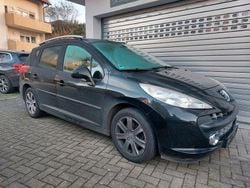 Grau Gebraucht 2008 Peugeot 207 Kombi | 1.199 € (Superpreis)