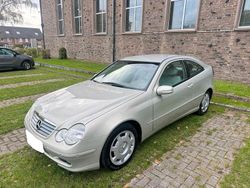 Andere farben Gebraucht 2004 Mercedes C180 Coupé | 2.300 € (Guter Preis)