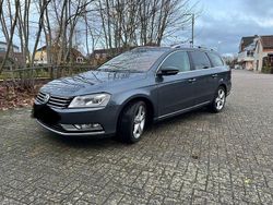 Grau Gebraucht 2014 VW Passat Business Kombi | 7.799 € (Fairer Preis)