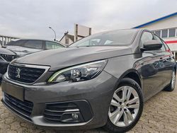 Grau Gebraucht 2021 Peugeot 308 SW Kombi | 9.163 € (Superpreis)