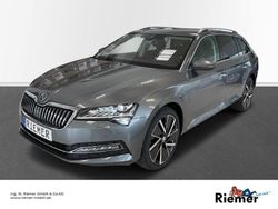 Grau Gebraucht 2023 Skoda Superb Style Kombi | 33.779 € (Fairer Preis)