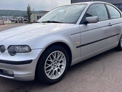 Silber Gebraucht 2001 BMW 316 Compact Performance Kleinwagen | 1.500 € (Guter Preis)