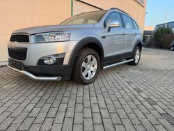 Grau Gebraucht 2011 Chevrolet Captiva LT SUV | 5.900 € (Guter Preis)