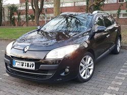 Schwarz Gebraucht 2011 Renault Mégane GrandTour Luxe Kombi | 6.999 € (Teuer)