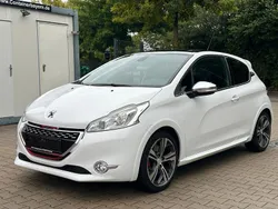 Weiß Gebraucht 2015 Peugeot 208 GTi Kleinwagen | 9.999 € (Fairer Preis)