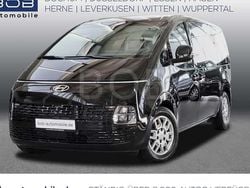 Abyss black (schwarz) Gebraucht 2024 Hyundai Staria Trend Van | 38.390 € (Guter Preis)
