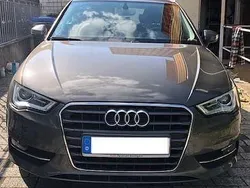Grau Gebraucht 2014 Audi A3 Attraction Limousine | 11.990 € (Fairer Preis)