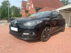 Schwarz Gebraucht 2016 Renault Mégane GrandTour Bose Edition Kombi | 9.800 € (Fairer Preis)