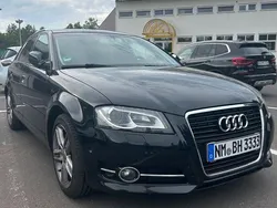 Schwarz Gebraucht 2011 Audi A4 S-Line Limousine | 9.600 € (Fairer Preis)