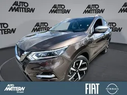 Braun Gebraucht 2018 Nissan Qashqai Tekna+ SUV | 17.980 € (Fairer Preis)