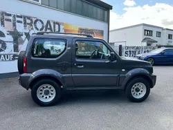 Grau Gebraucht 2015 Suzuki Jimny Style SUV | 14.900 € (Etwas zu teuer)